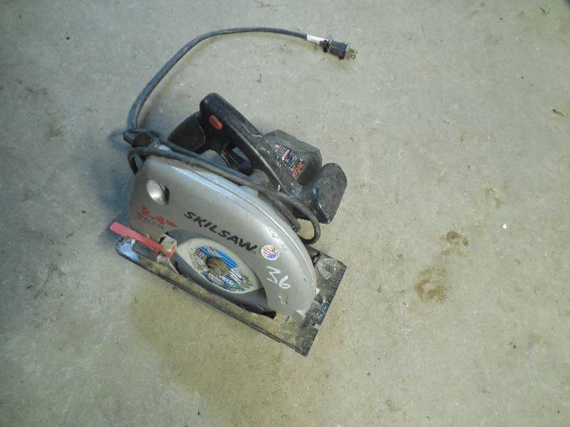 lot 36 image: SKILL SAW