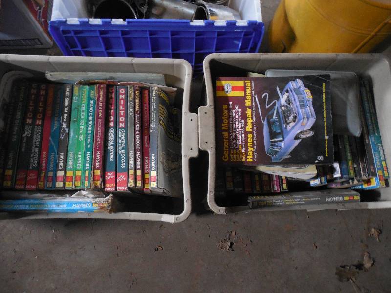 lot 131 image: 2 TOTES OF AUTO REPAIR MANUELS