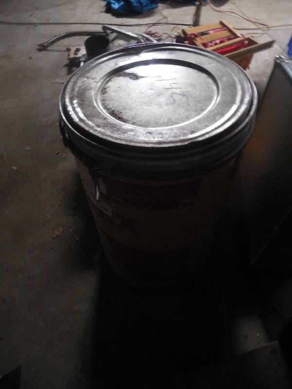 lot 142 image: CARDBOARD BARREL WITH LID