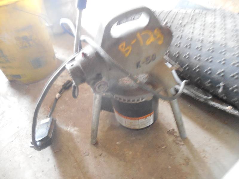 lot 173 image: RIGED PUMP