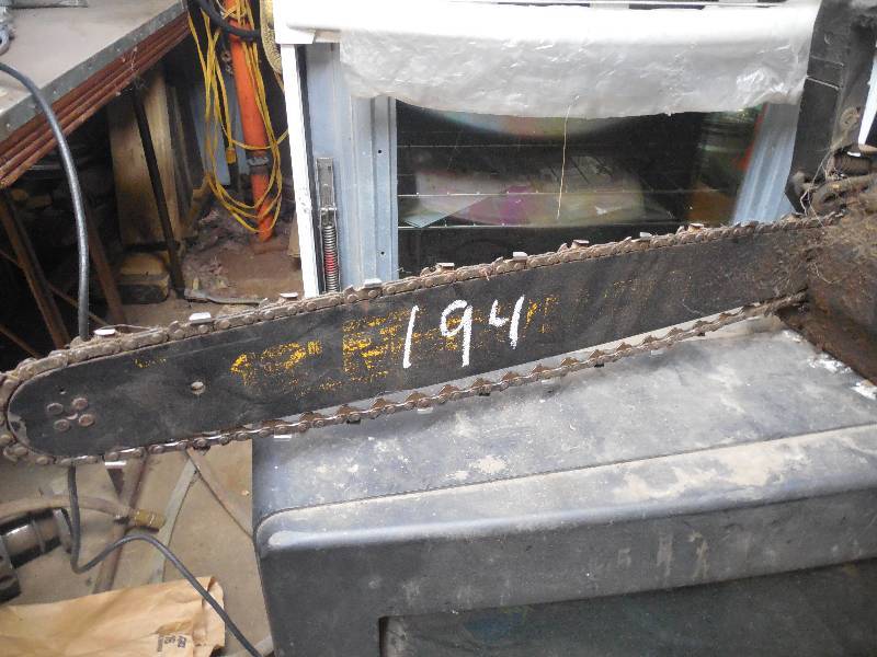 lot 194 image: CHAIN SAW 18 BAR