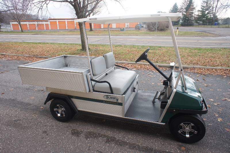 CLUB CAR TURF 2 CARRYALL WITH POWER DUMP BOX 48 VOLT UTILITY CART
