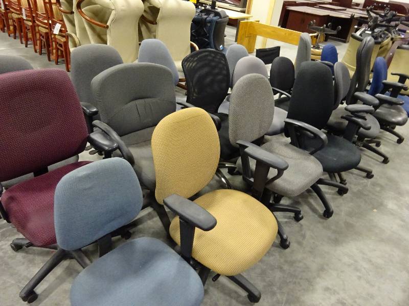 20 Chairs, you take all