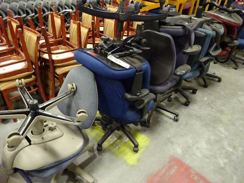 10 Chairs, You take All