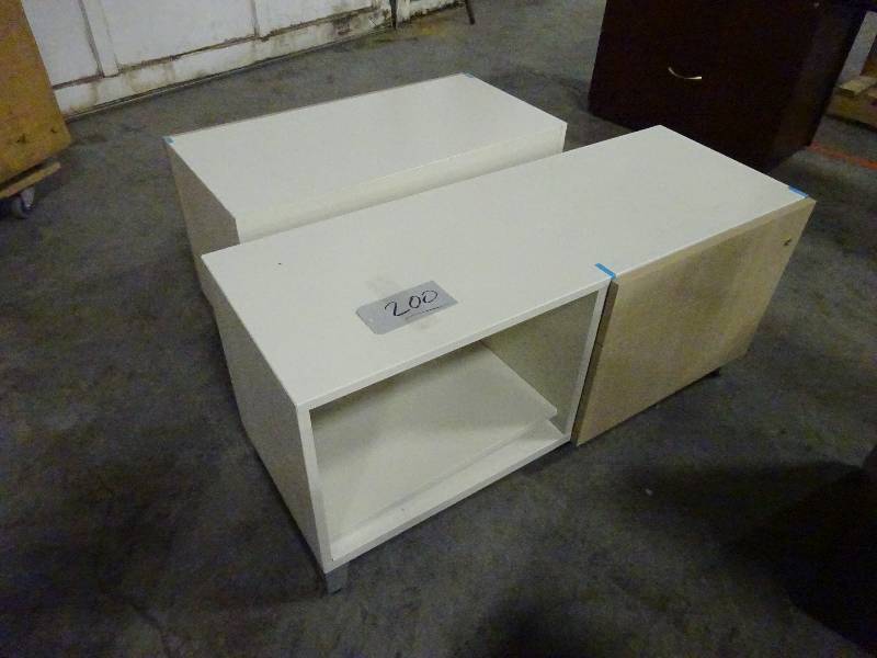 2 Low White Metal
