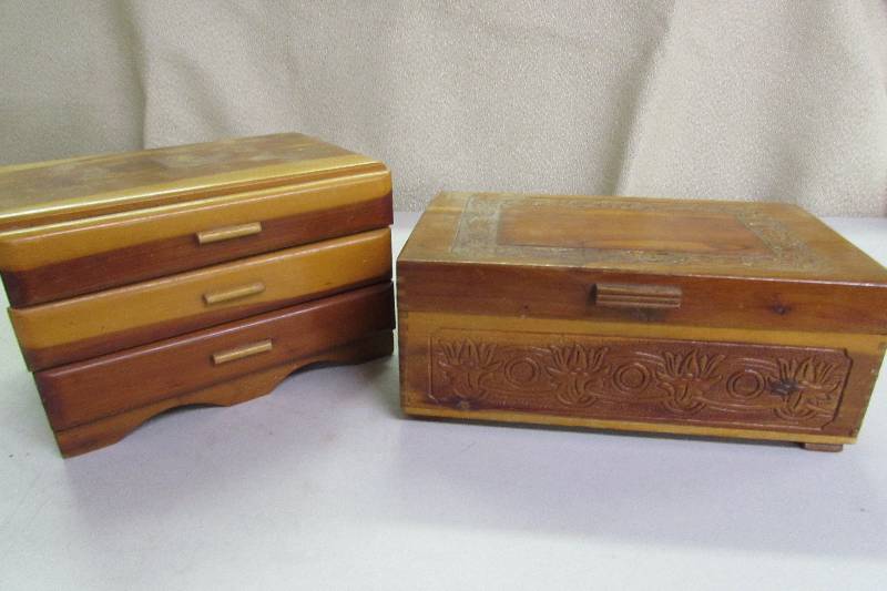 Wooden Jewelry Boxes