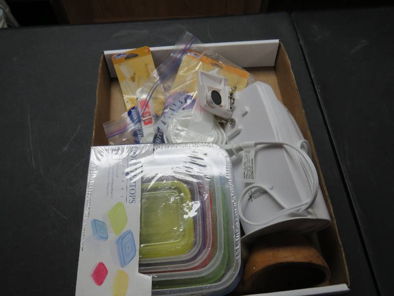 Kitchen lot