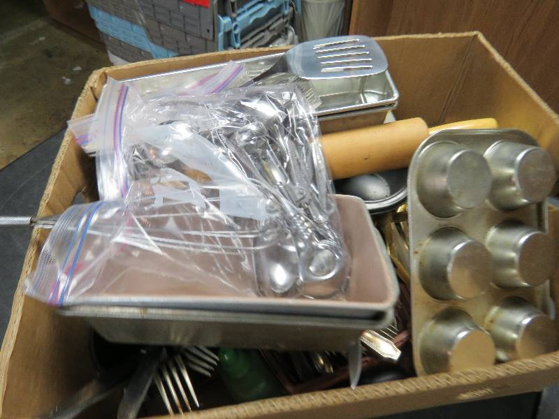 Kitchen lot