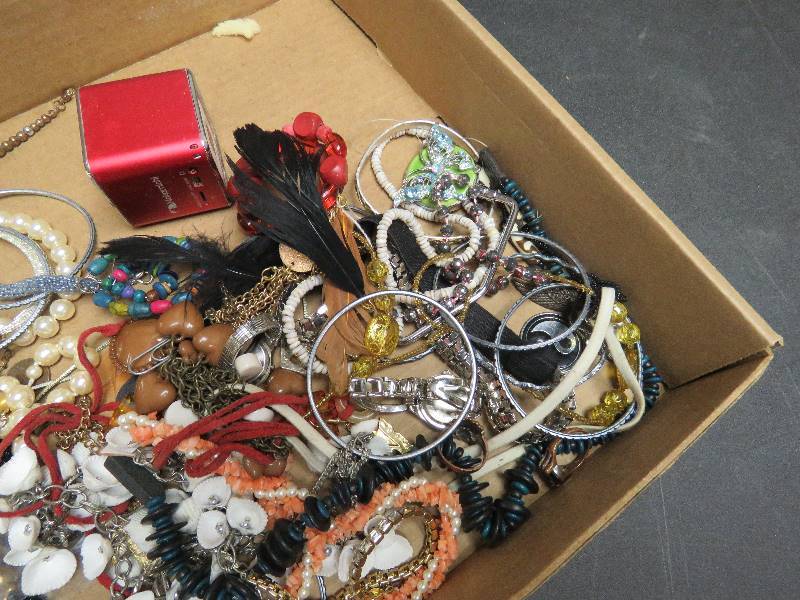 Jewelry lot