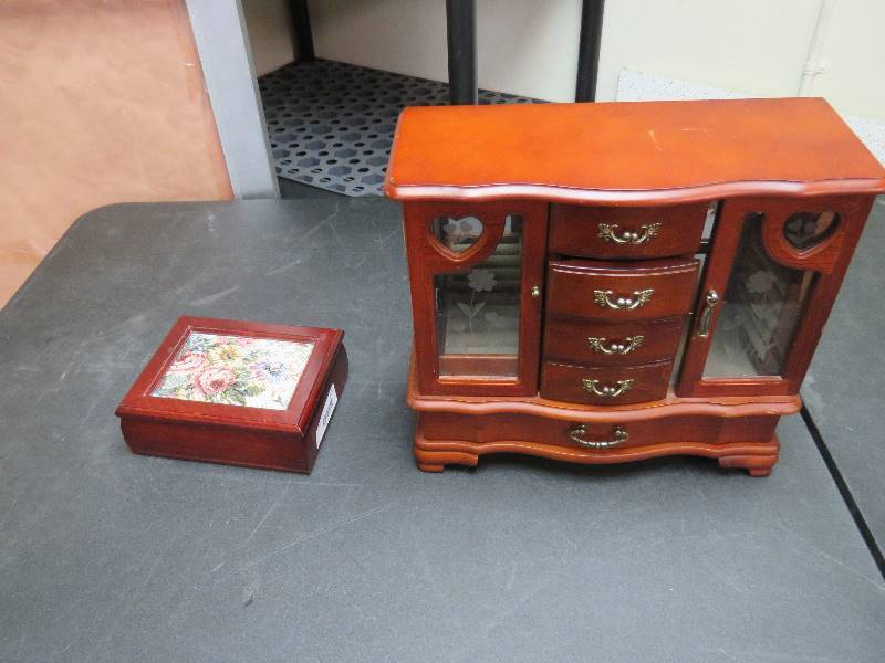 jewelty Boxes