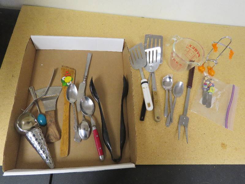 Kitchen lot