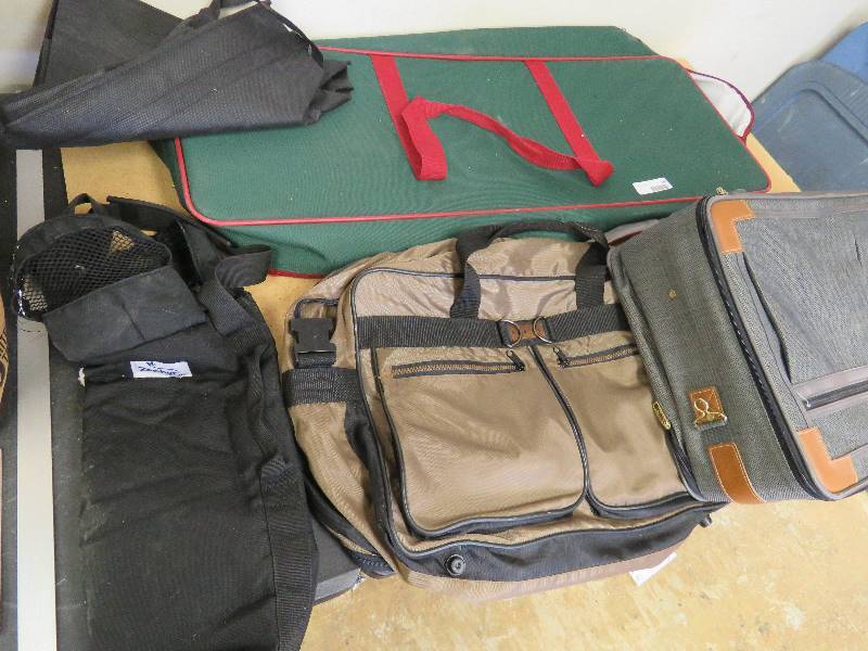 Travel lot
