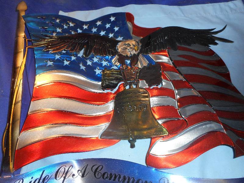 lot 5 image: LIBERTY EAGLE WALL HANGING