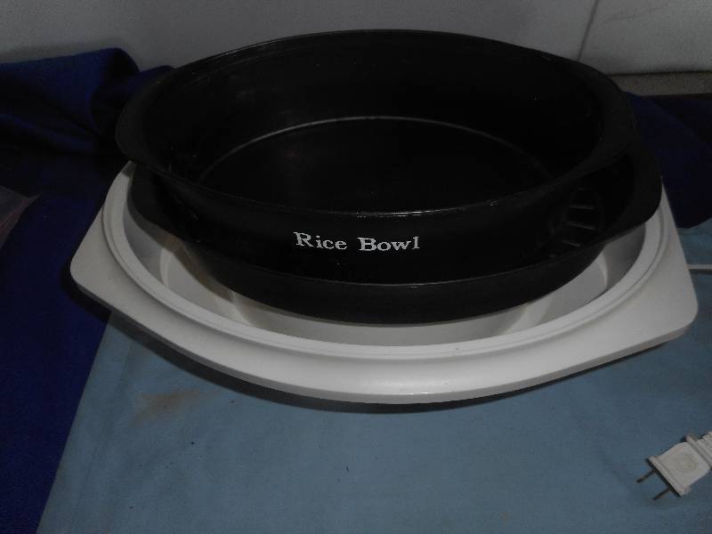 lot 58 image: RICE BOWL