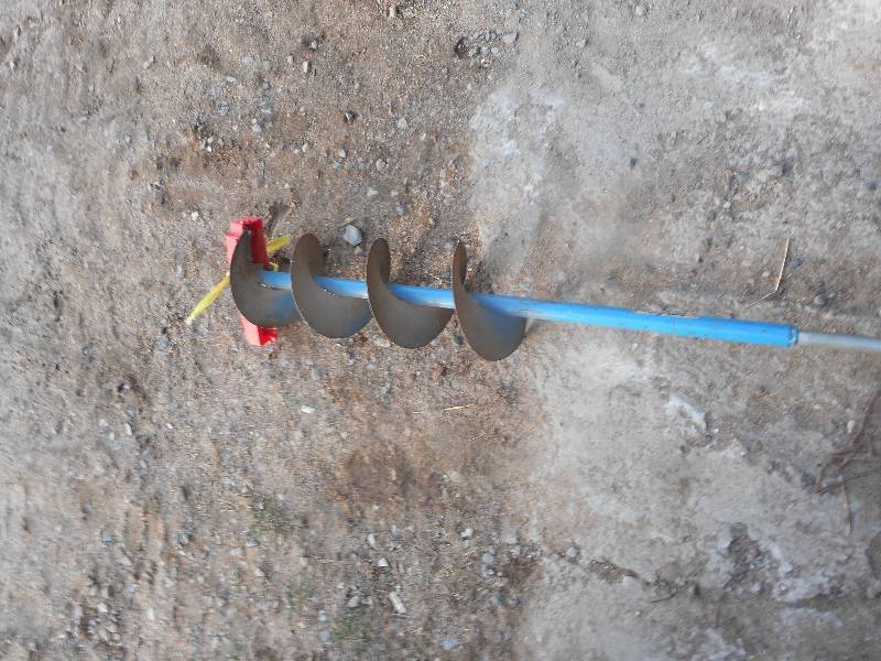 lot 83 image: HAND ICE AUGER