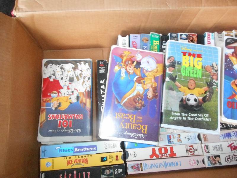 lot 90 image: CASE OF VHS TAPES