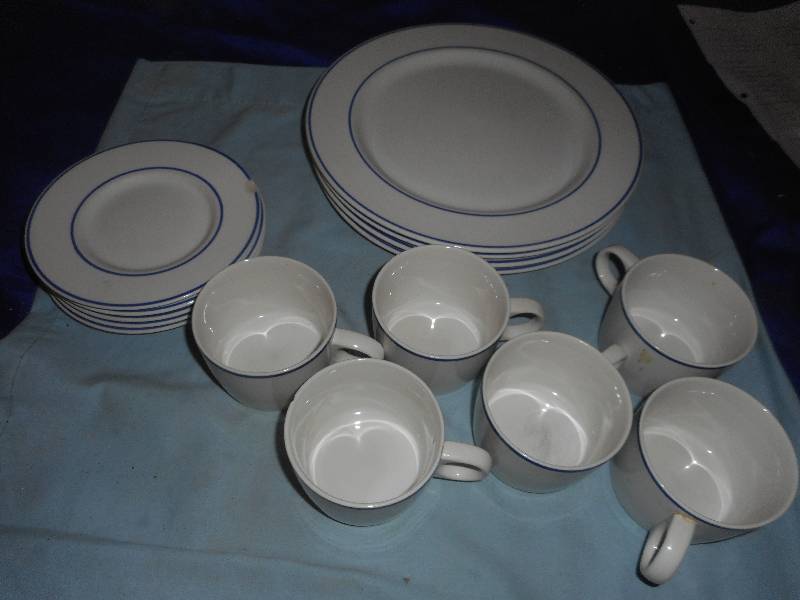 lot 121 image: STONEWARE DISHES