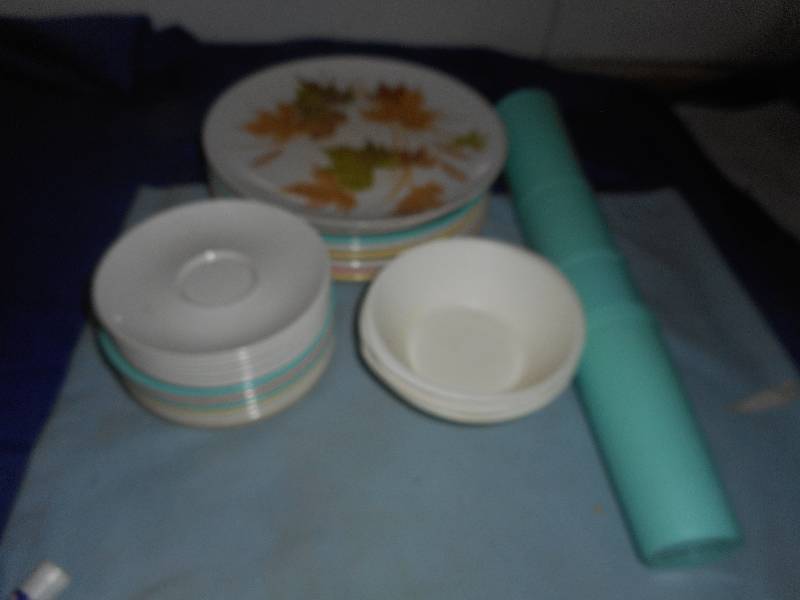 lot 126 image: CAMPER DISHES