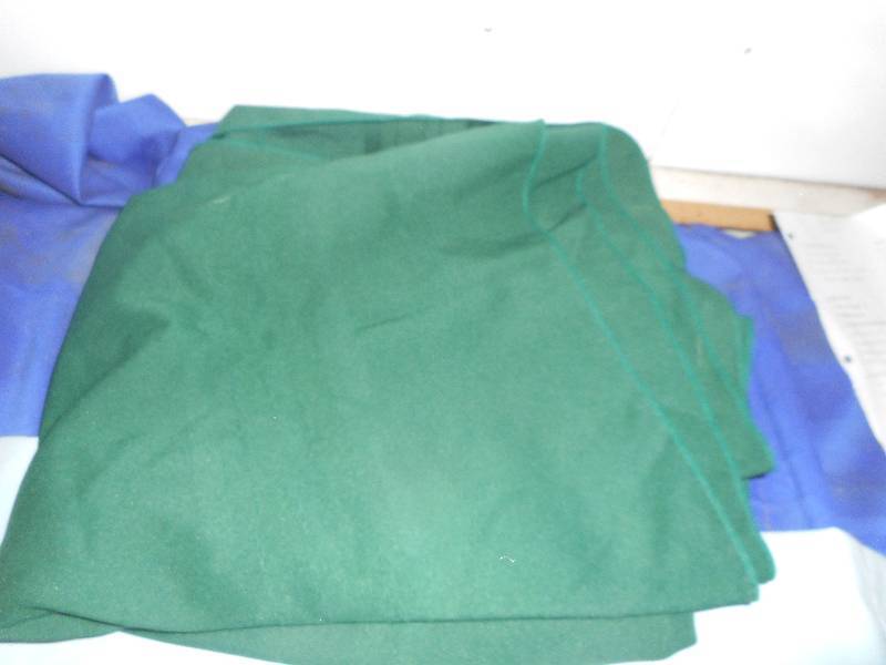 lot 142 image: 2 FULL SIZE TABLE CLOTHS
