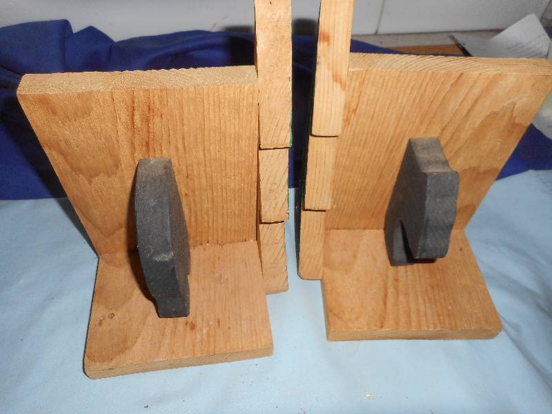 lot 155 image: BEAR BOOKENDS