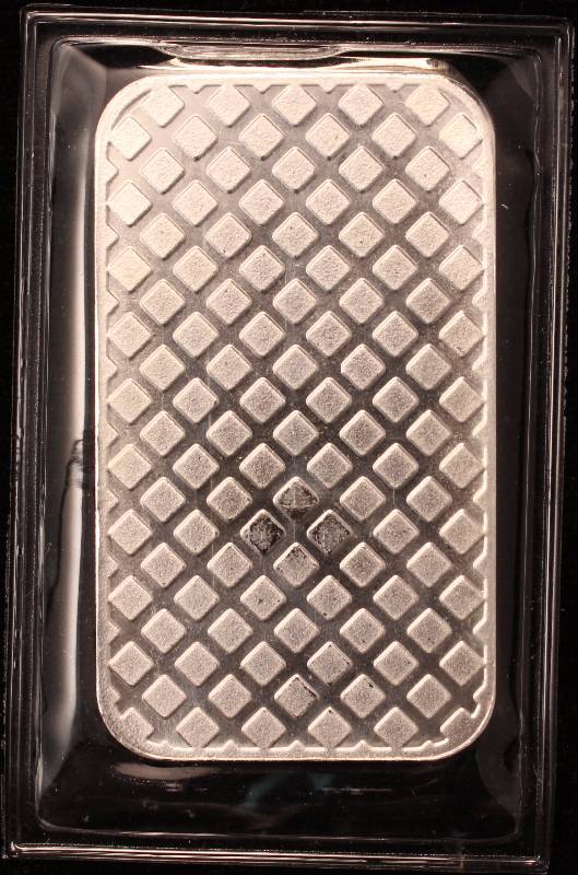 lot 17 image: 1 TROY OZ. .999 FINE SILVER BAR WALKING LIBERTY DESIGN SEALED
