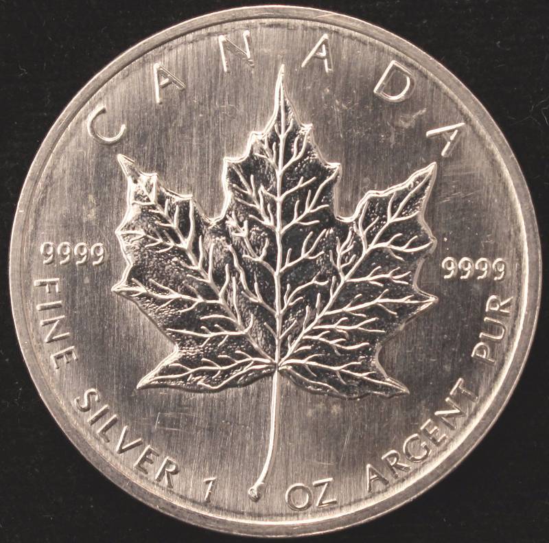 lot 62 image: 1988 1 TROY OZ. .9999 FINE SILVER CANADA MAPLE LEAF