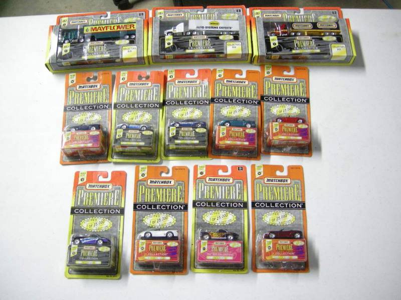 lot 77 image: Matchbox Premier Collection Group