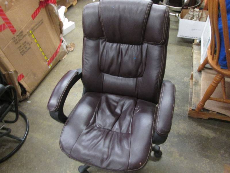 lot 4 image: Brown Office Chair with Adjustable ...