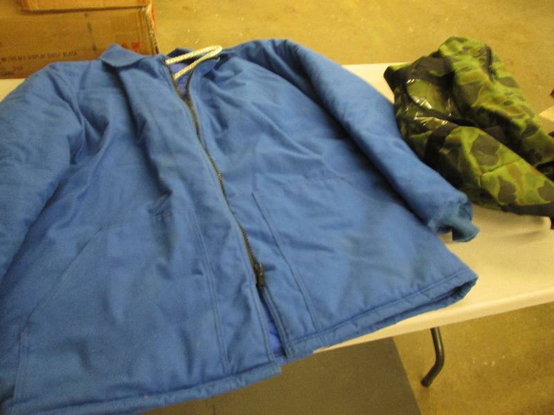 lot 6 image: Camo Roll Bag, Larger Blue Zippered...