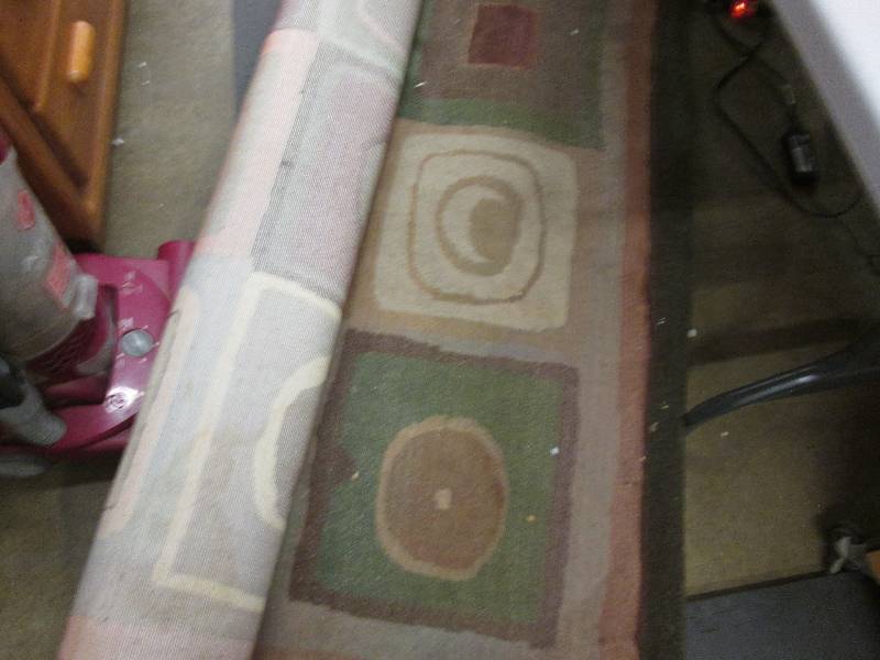 lot 73 image: 53 x 79 Patterned Rug...