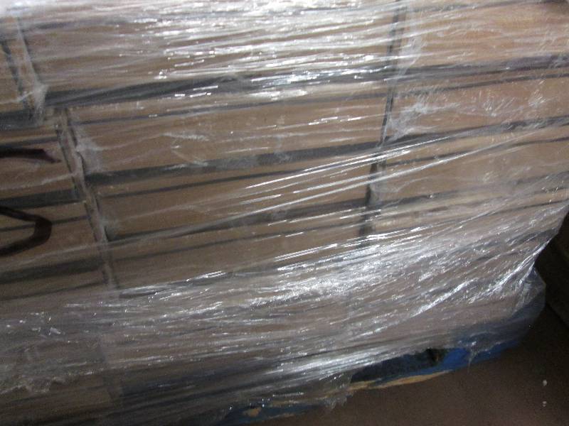 lot 148 image: Lot of 7 boxes New uninstalled Glu...