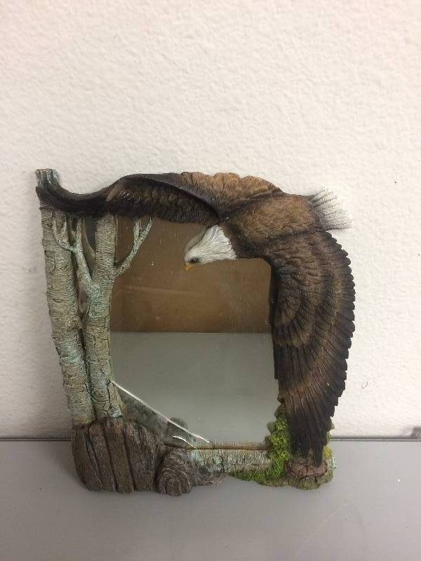 lot 24 image: Eagle Mirror