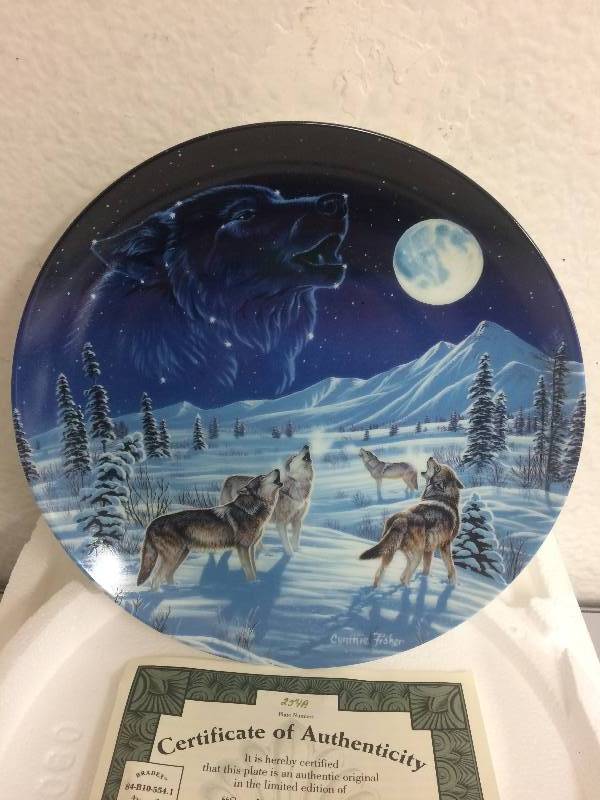 lot 34 image: Bradford Exchange Starlight Serenade