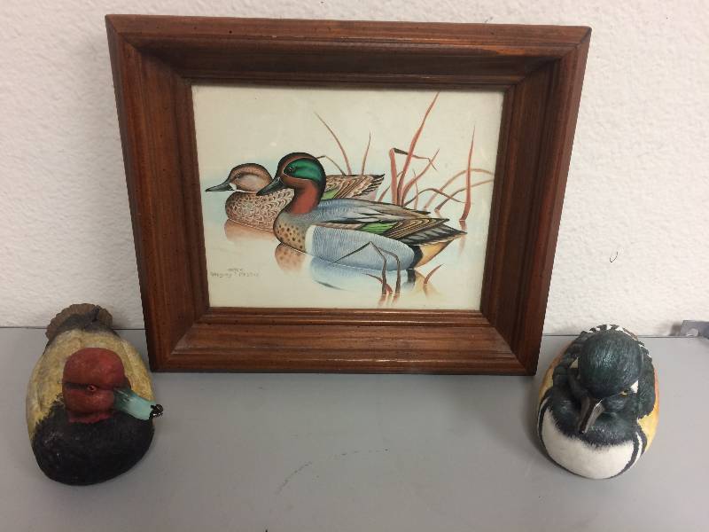 lot 50 image: Duck Print and Collectible