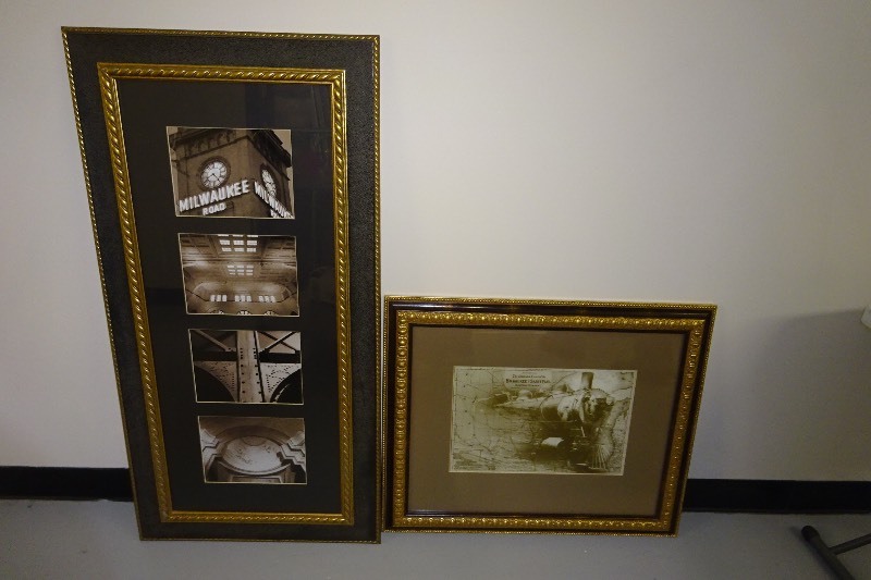 Set of 2 pictures