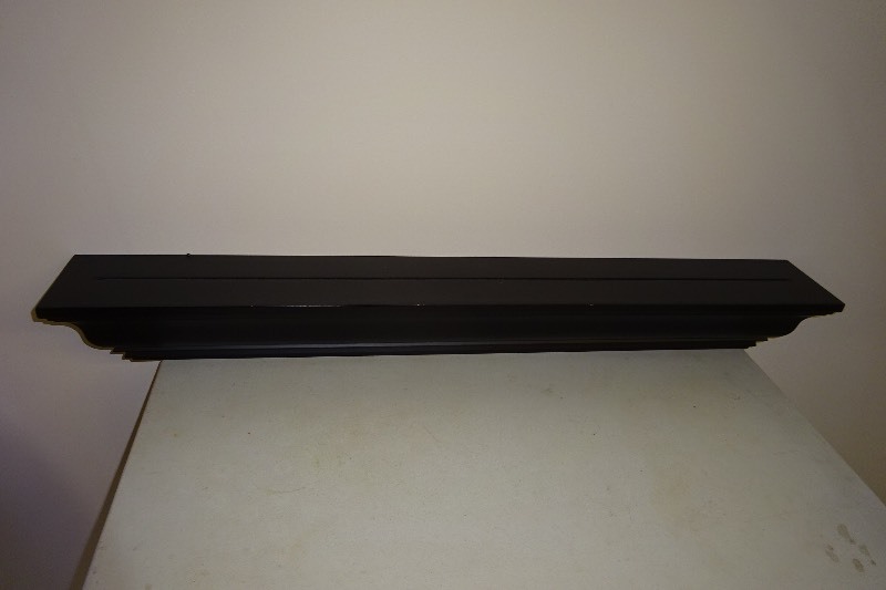 Wall Shelf with groove