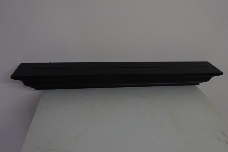 Wall Shelf with groove