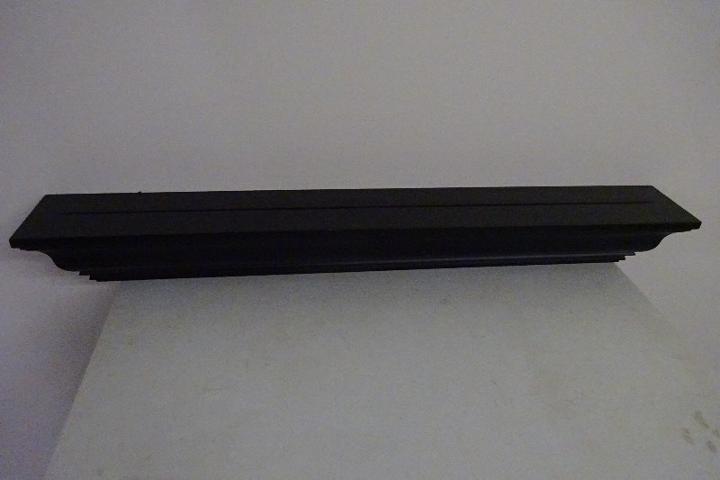 Wall Shelf with groove