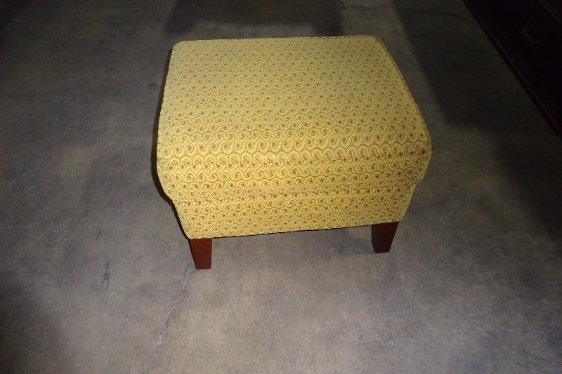 Cloth Ottoman Used