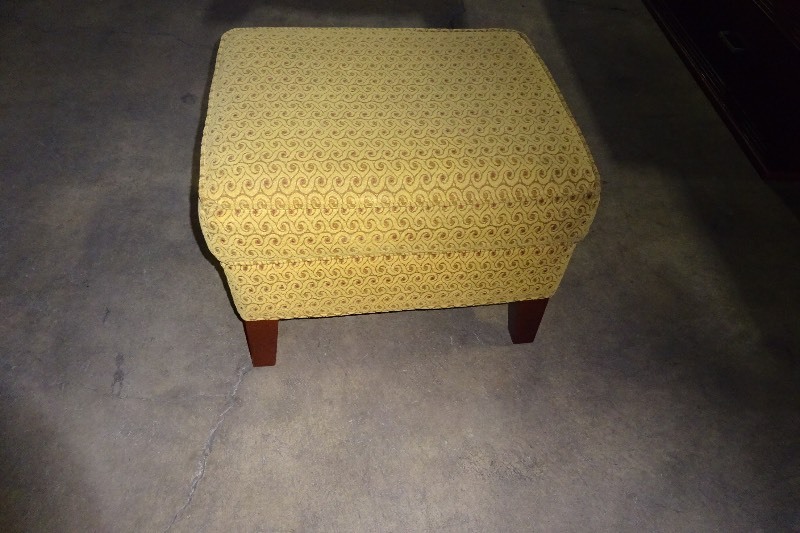 Cloth Ottoman Used