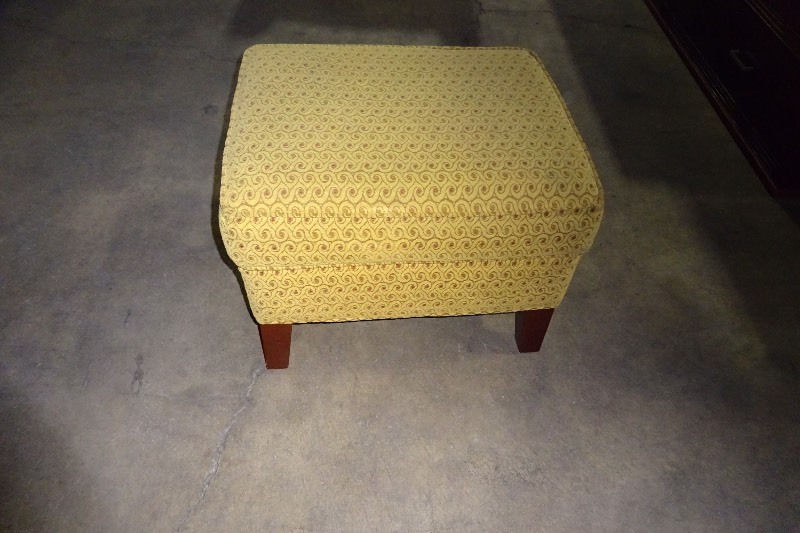Cloth Ottoman Used