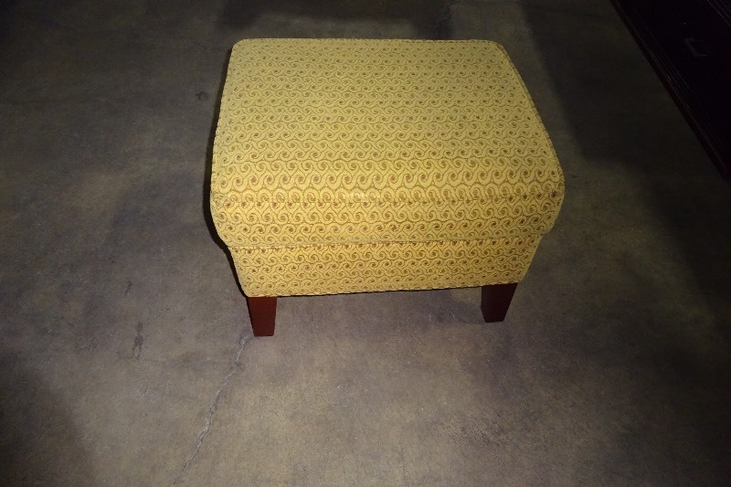 Cloth Ottoman Used