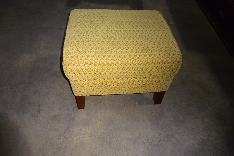 Cloth Ottoman Used