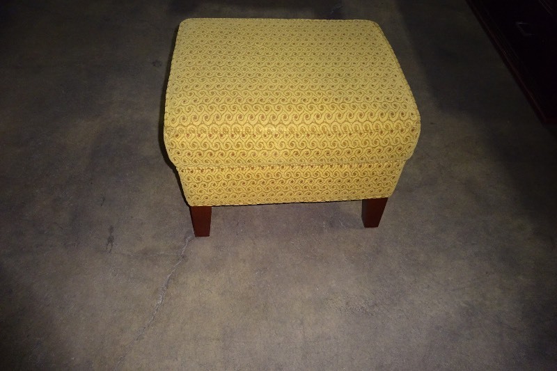 Cloth Ottoman Used