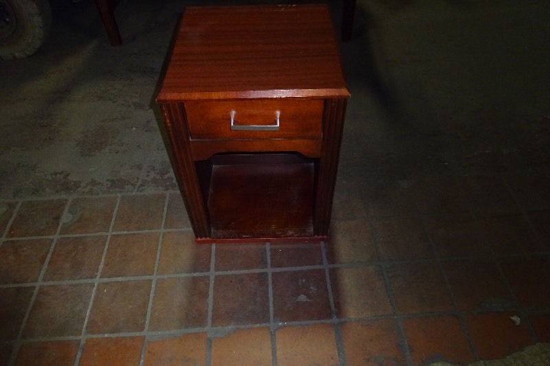 Night Standend table used