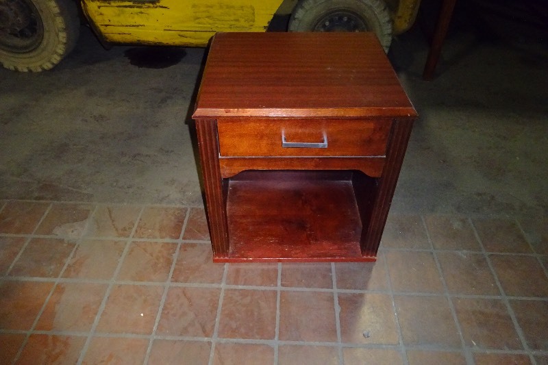 Night Standend table used