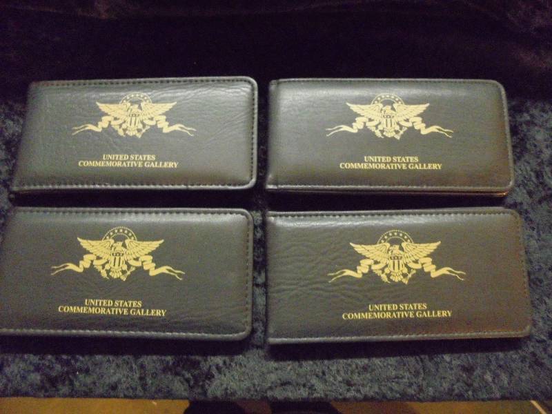 Lot of 4- Lincoln Bicentennial Collection in Portfolios
