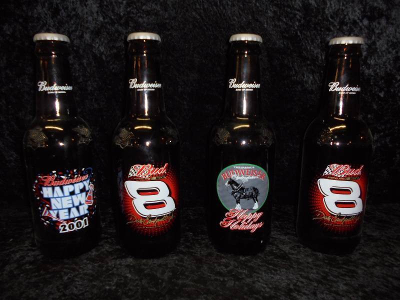 lot 4 image: Lot (4) 16 Budweiser Glass Bottles