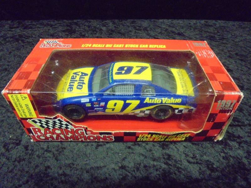 lot 43 image: Racing Champions 124 - #97 Auto Value
