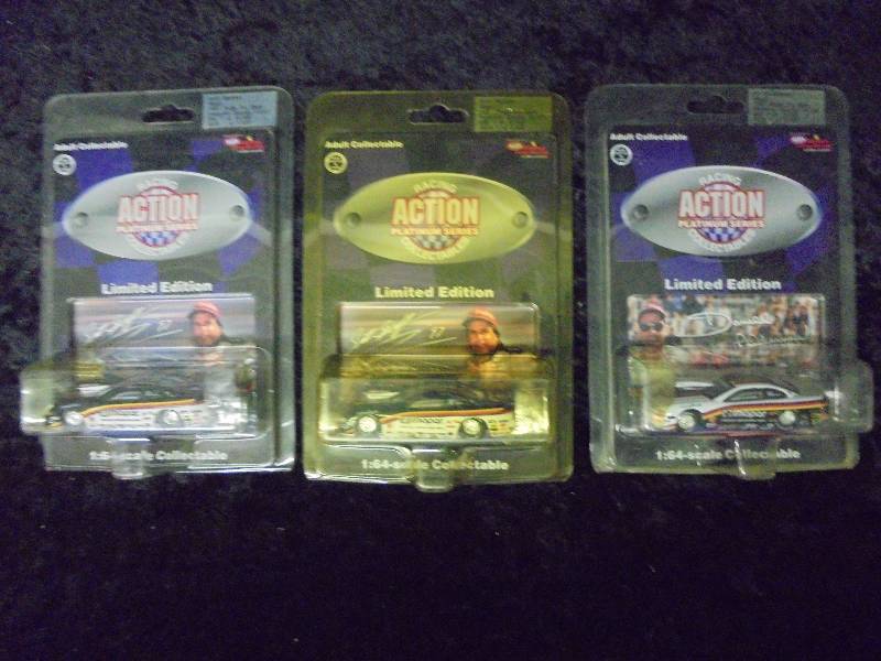 lot 66 image: Lot - (3) Action Racing 164 Diecasts